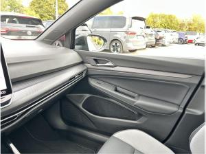 Volkswagen Golf GTE 1.5 l eHybrid OPF ACC AHK Pano Leder IQ Ligt Winterräder SOFORTVERFÜGBAR