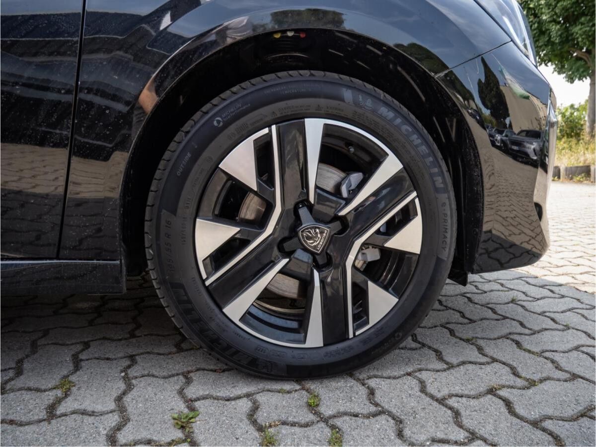 Peugeot 208 ALLURE HYBRID 110 e-DSC6 *SOFORT*