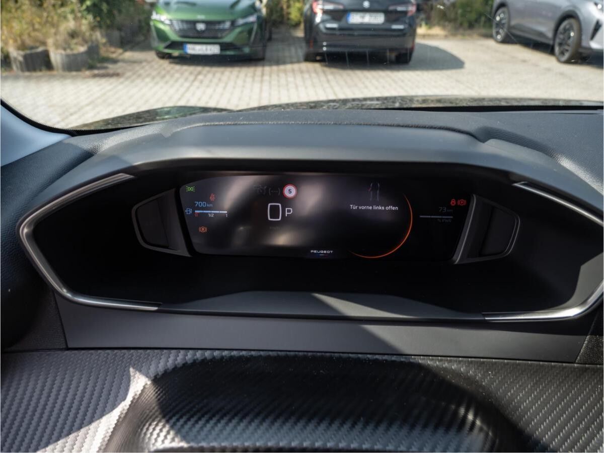 Peugeot 208 ALLURE HYBRID 110 e-DSC6 *SOFORT*