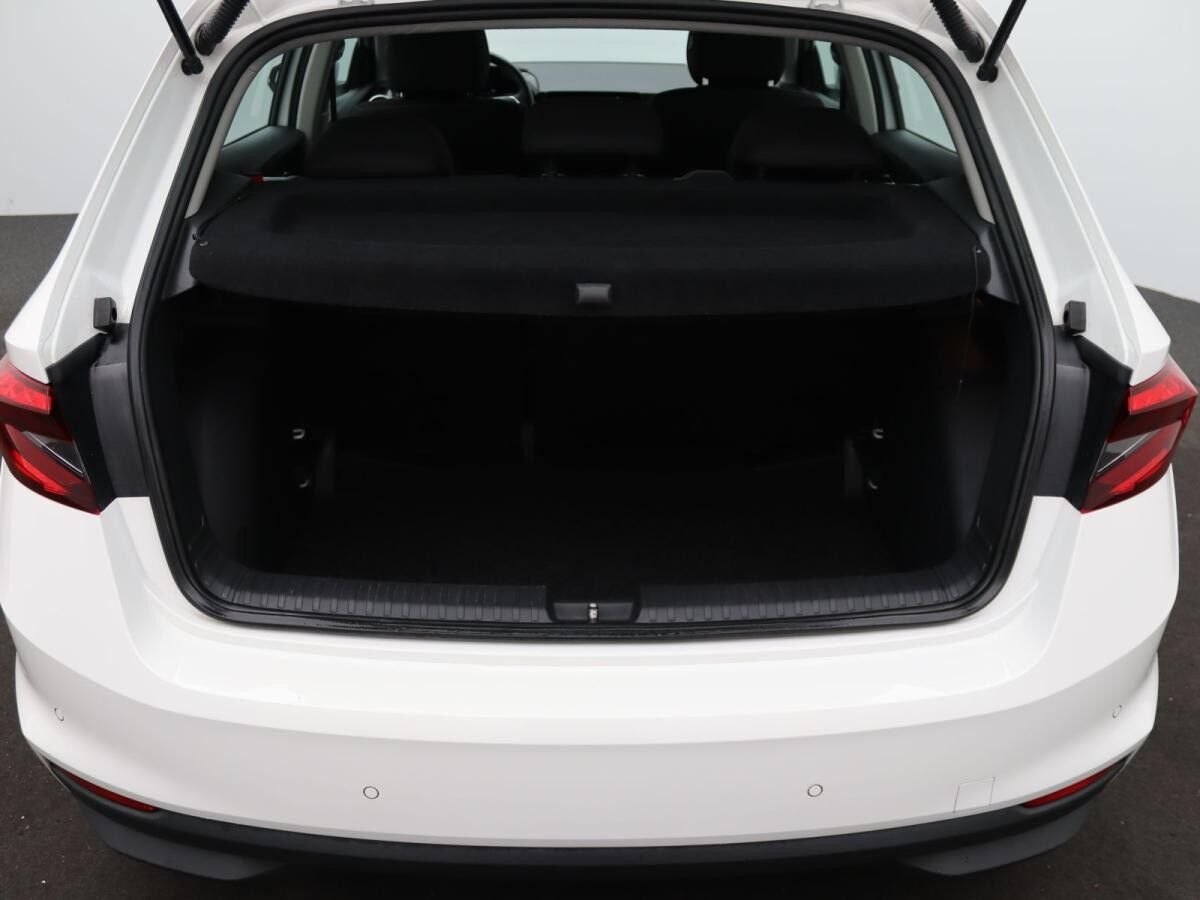 Skoda Fabia Style 1.0 TSI / LED, ACC, Navi, PDC, SHZ