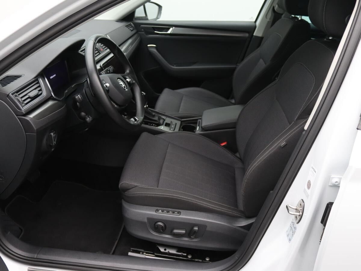 Skoda Superb Combi Style 2.0 TDI DSG/Matrix, ACC, Navi