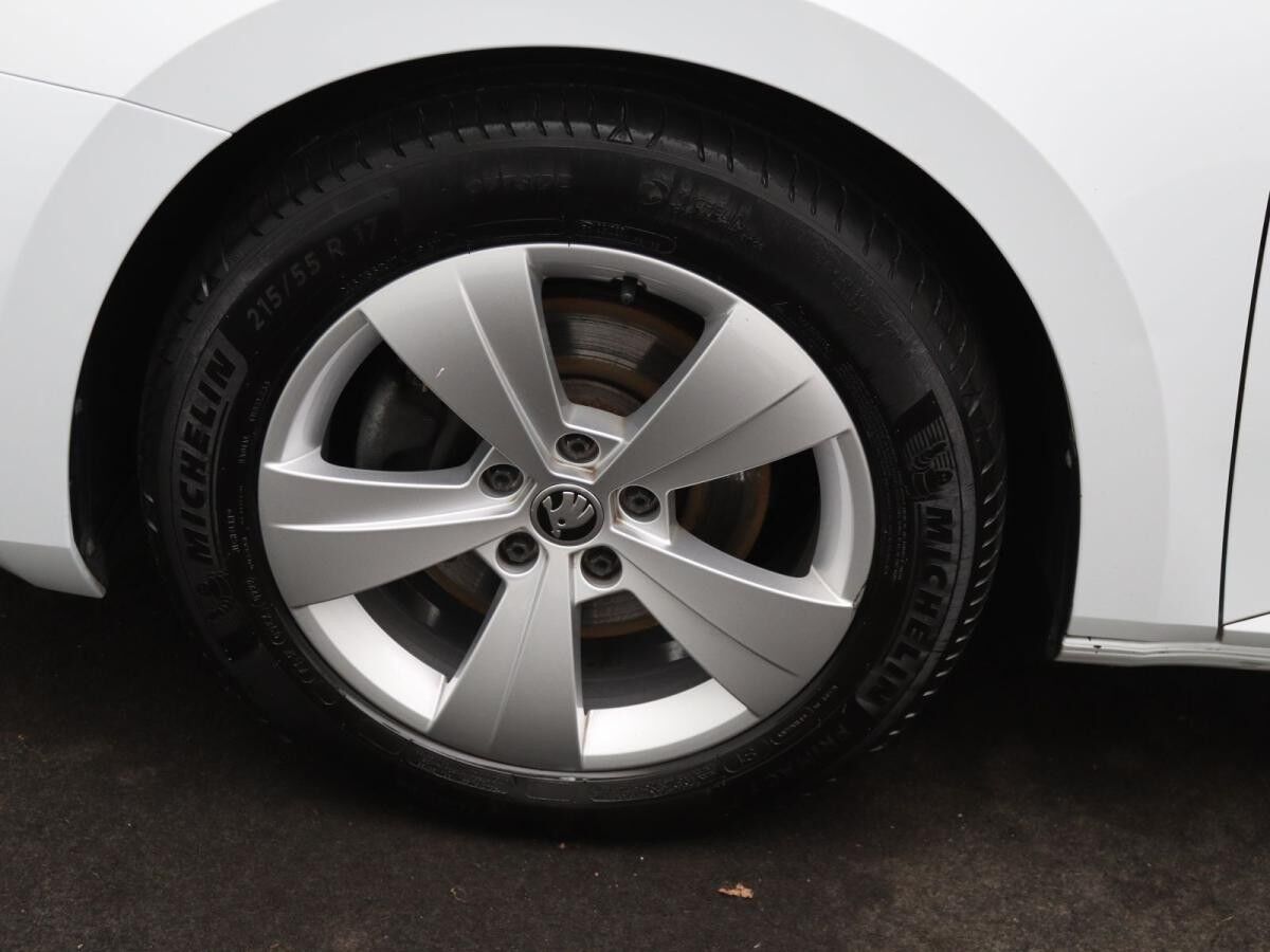 Skoda Superb Combi Style 2.0 TDI DSG/Matrix, ACC, Navi