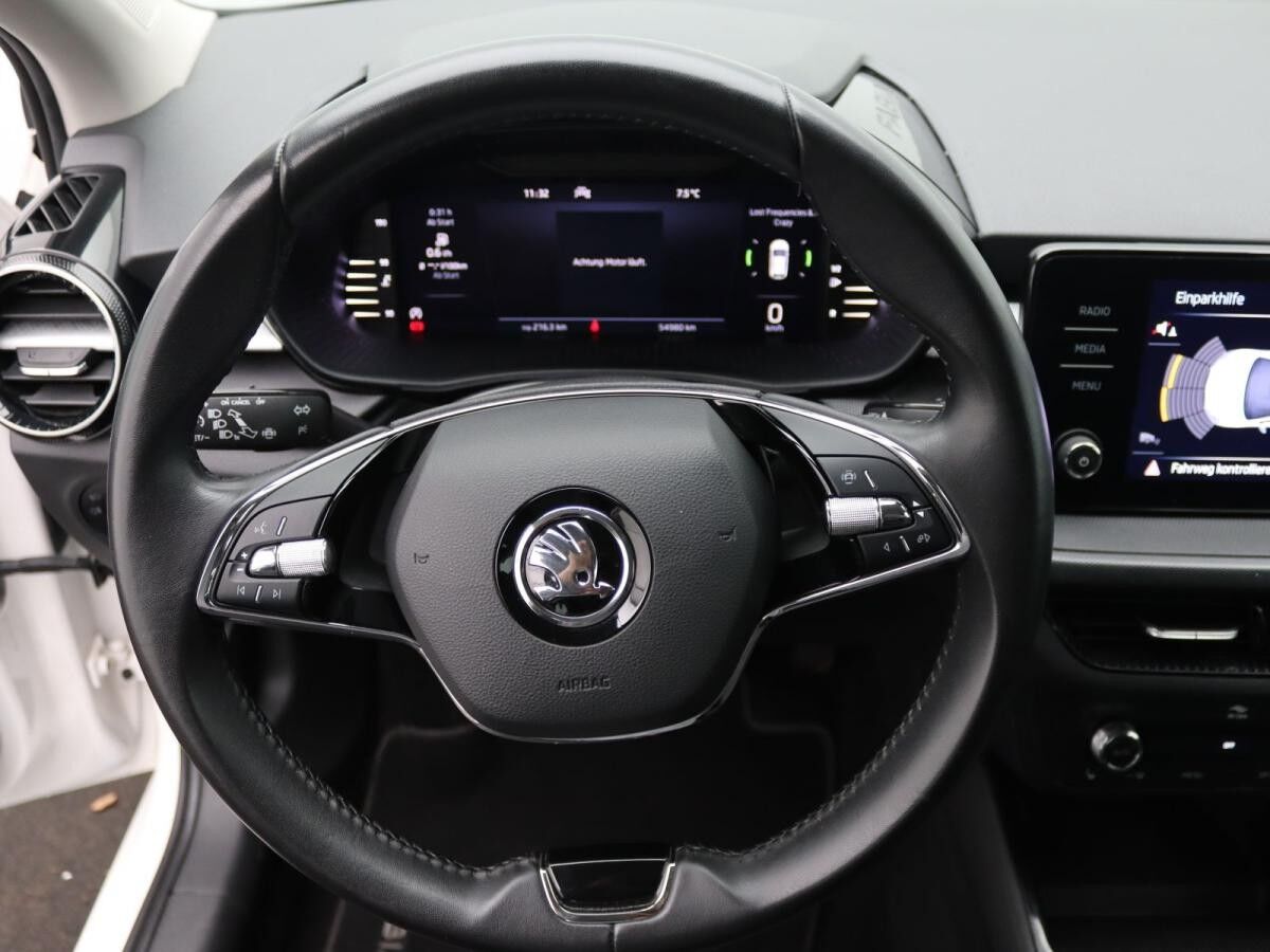 Skoda Fabia Style 1.0 TSI / LED, ACC, Navi, PDC, SHZ