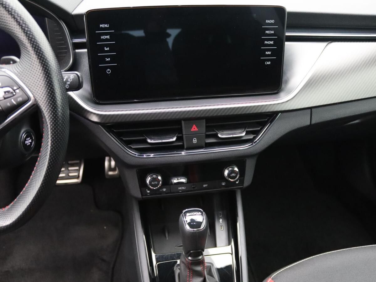 Skoda Kamiq Monte Carlo 1.5 TSI DSG / Pano, LED, ACC