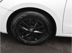 Skoda Fabia Ambition 1.0 TSI / LED, Tempomat, RFK, SHZ