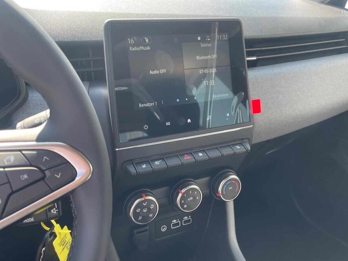 Renault Clio Für Kunden mit einem Fuhrpark ab 20 Fzg.