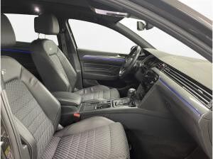 Volkswagen Passat Variant 2.0 TDI R-Line Pano LED LM 18" Navi RFK ACC