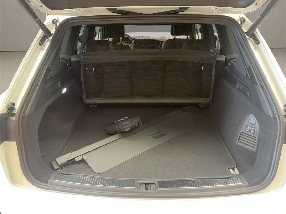 Volkswagen Touareg 3.0 V6 TDI 4Motion W R-Line NaviPro Pano