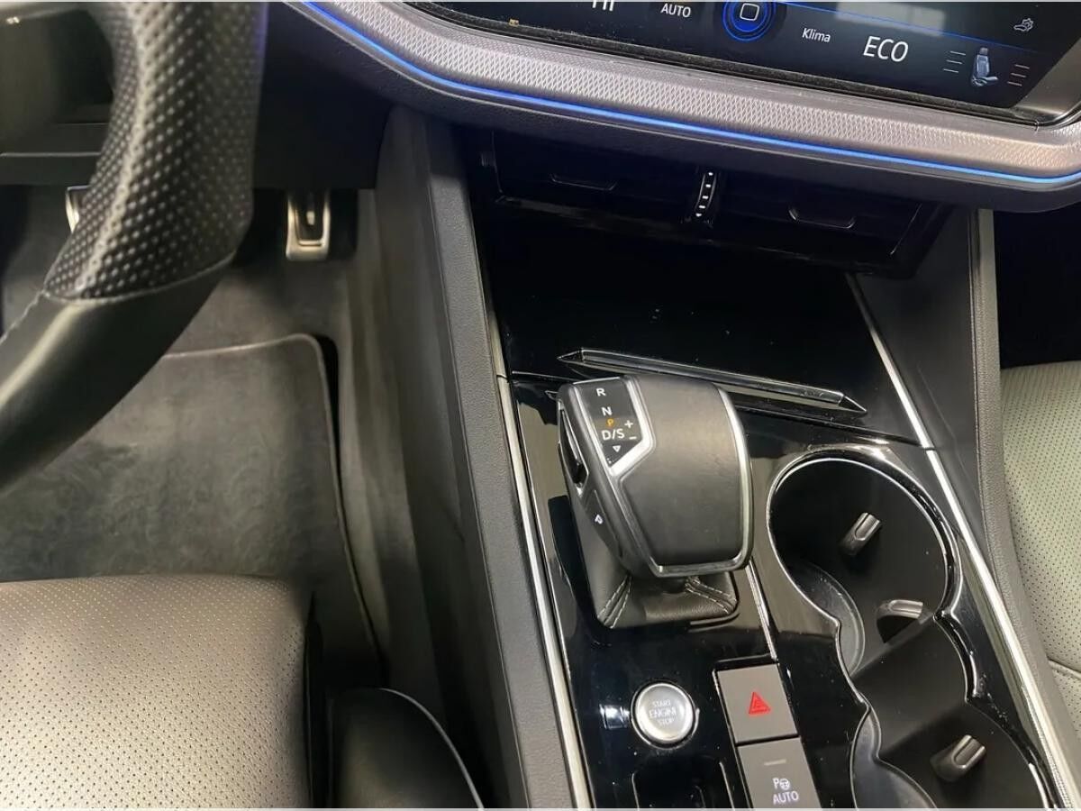 Volkswagen Touareg 3.0 V6 TSI 4Motion R-Line Pano R-Line LM