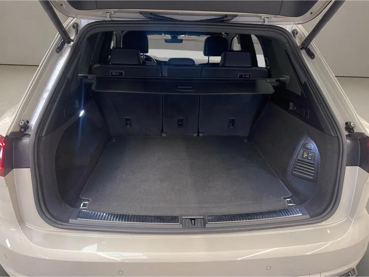 Volkswagen Touareg 3.0 V6 TSI 4Motion R-Line Pano R-Line LM