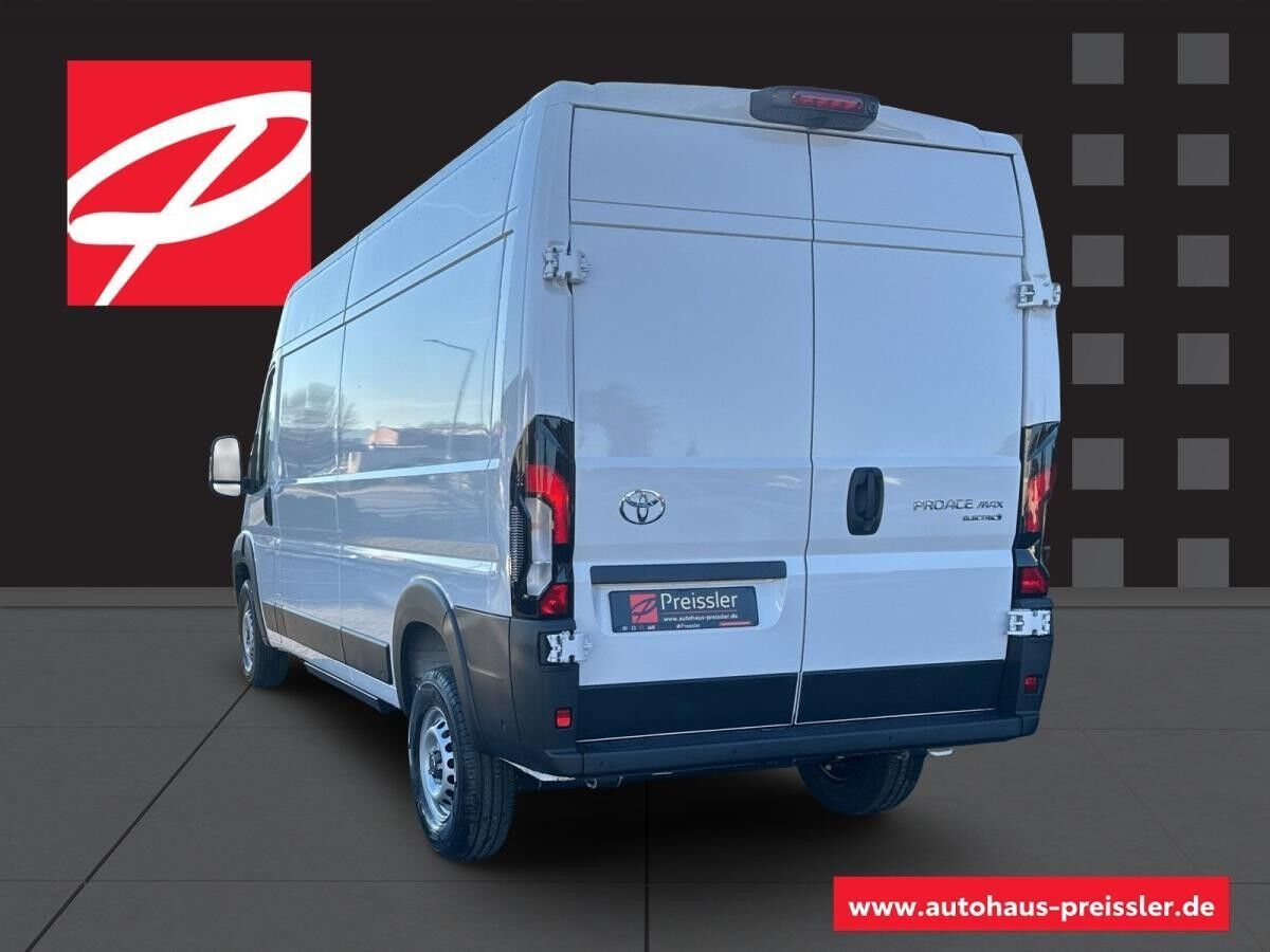 Toyota Proace Max H2 Kasten 42 Heavy Elektromotor 110 kWh L3H2 Meister + Allwetter (inkl. Wartung, Verschleiß und Lade