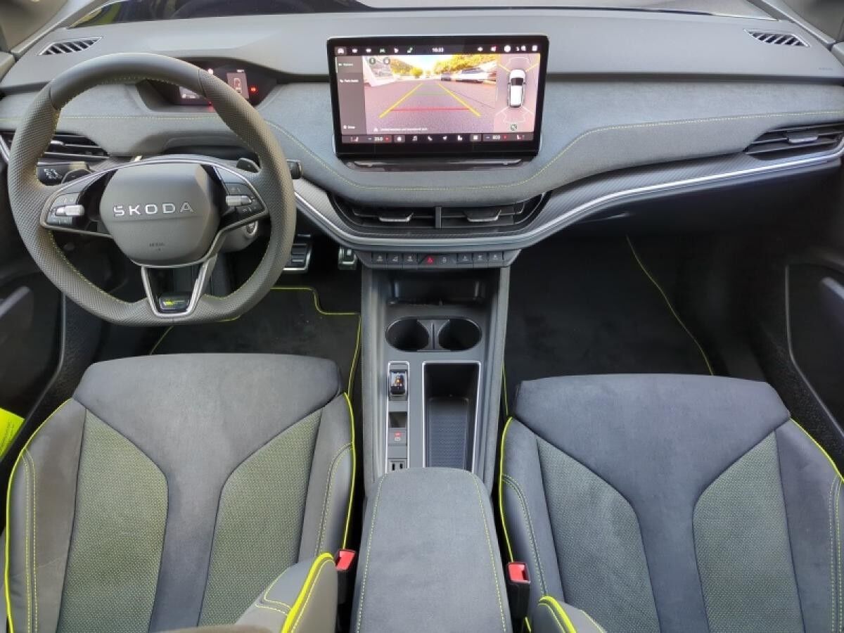 Skoda Elroq RS 340PS 4x4 ! 21-ZOLL / AHK / MAXX-PAKET / WÄRMEPUMPE / WINTER!