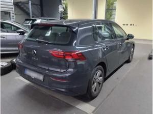 Volkswagen Golf Life 2.0 TDI DSG / LED, ACC, Navi, PDC, SHT