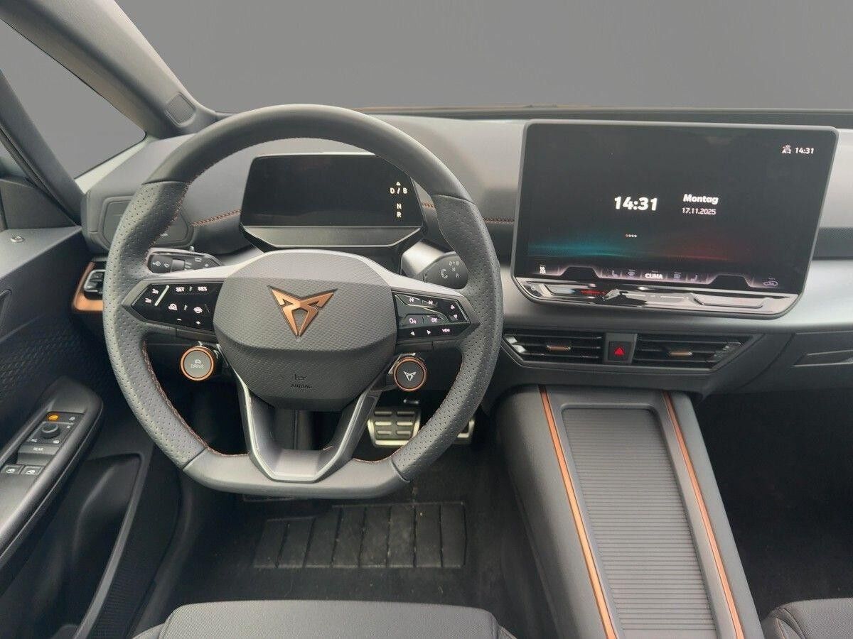 Cupra Born e-Boost electric R-KAM NAV LED WÄPU