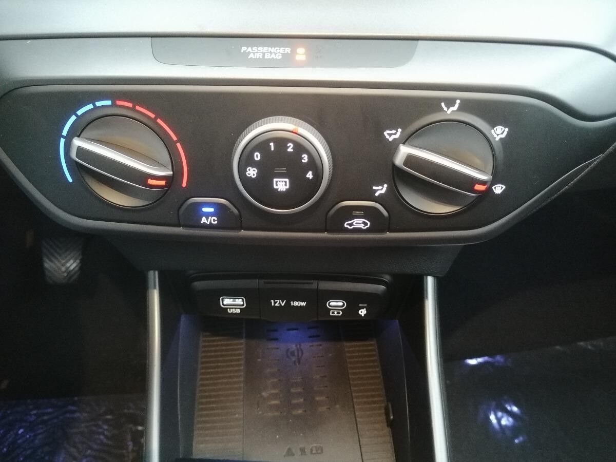 Hyundai i20 PRIME *SHZ*FLA*SpurH*LHZ*Navi*PDC*RFK