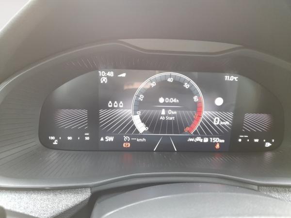 Skoda Scala 1.0 TSI Selection PDC RFK SHZ CarPlay