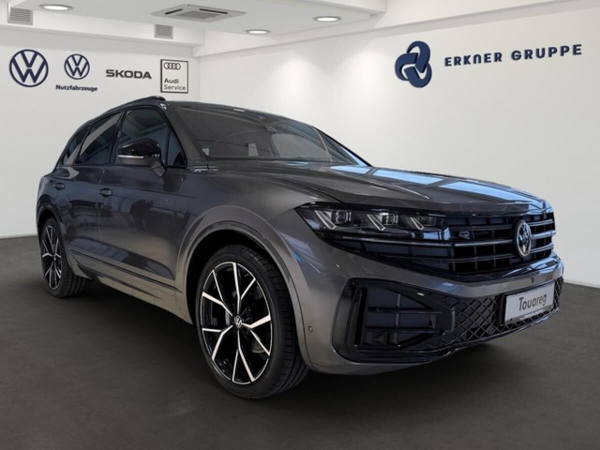 Volkswagen Touareg 3.0TDI 4M R-Line AHK+HUD+PANO+STDHZ+22"+