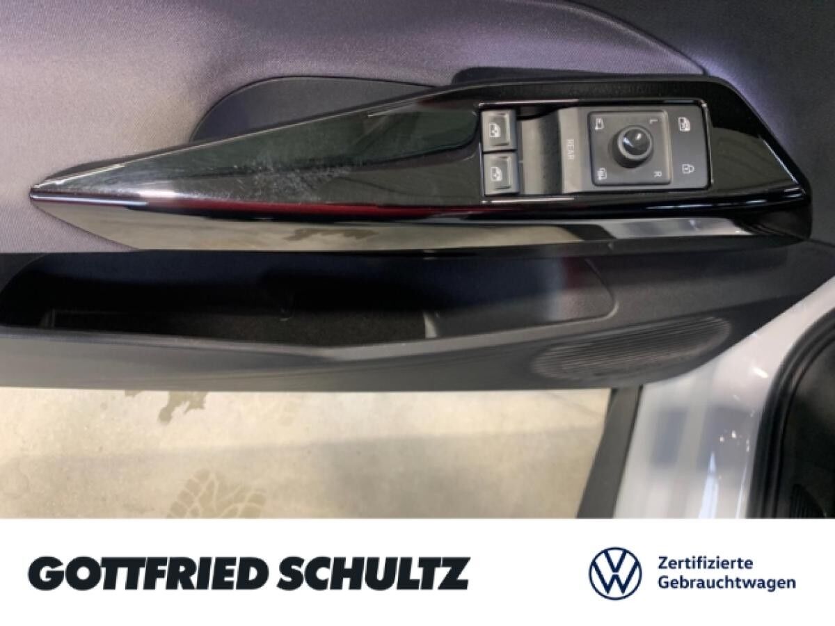 Volkswagen ID.3 PURE PERFORMANCE CITY 45 kWh CCS CARPLAY ACC EINPARKHILFE