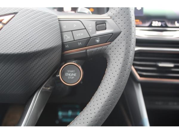 Cupra Terramar 1.5 TSI DSG e-Hybrid VZ AHK HUD MATRIX KAMERA ACC EL.SITZ 20