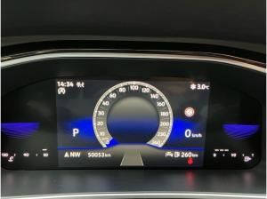 Volkswagen T-Roc R-Line 2.0 TDI DSG / Navi, AHK, LED+, RFK