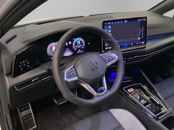 Volkswagen Golf VIII GTE 1.5 eHybrid DSG KLIMA LED NAVI LE