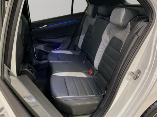 Volkswagen Golf VIII GTE 1.5 eHybrid DSG KLIMA LED NAVI LE