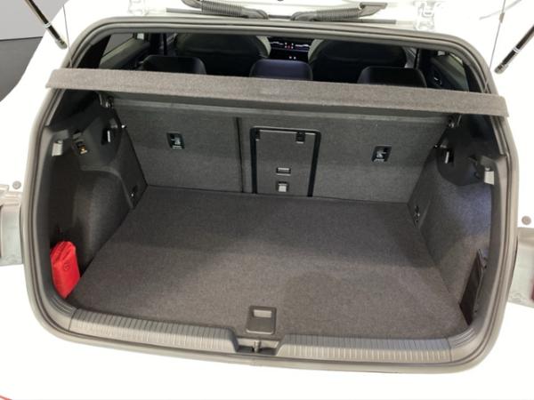 Volkswagen Golf VIII GTE 1.5 eHybrid DSG KLIMA LED NAVI LE