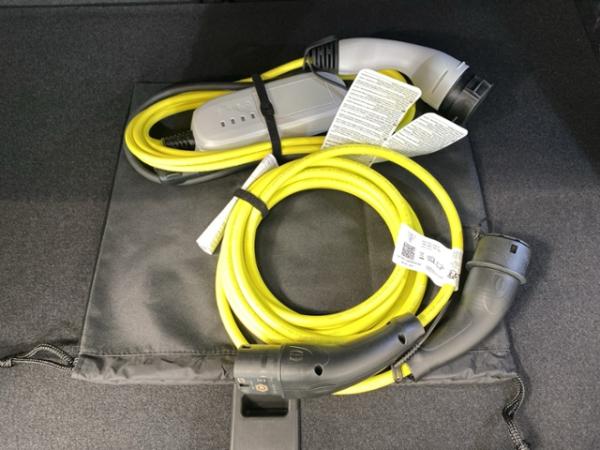 Volkswagen Golf VIII GTE 1.5 eHybrid DSG KLIMA LED NAVI LE