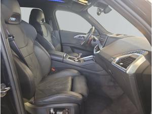 BMW XM 50e 998? netto/mtl.*AHK*H/K*HUD*IconicGlow*Autobahnassist*DriveAssistProf*ParkAssistPlus*Massage*LED