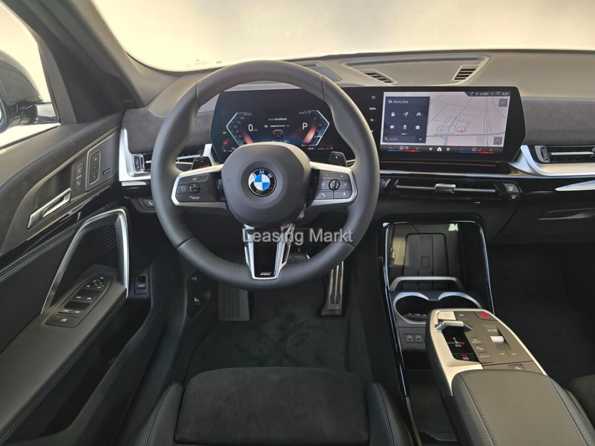 BMW X2 sDrive20i Steptronic DCT Navi DSG Tempom.aktiv Bluetooth PDC
