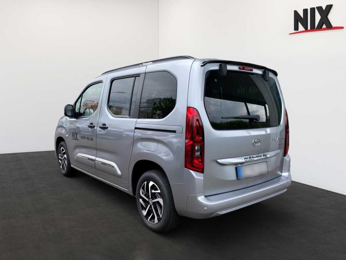 Toyota Proace City Verso 50 kWh Elektroantrieb L1 Teamplayer AT
