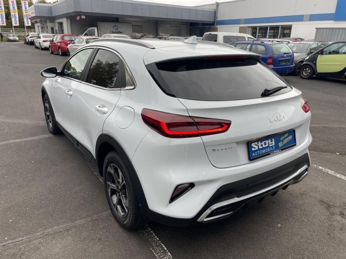 Kia XCeed Xceed MJ 25 1.5 T-GDI Navi LED PDC v+h Kamera