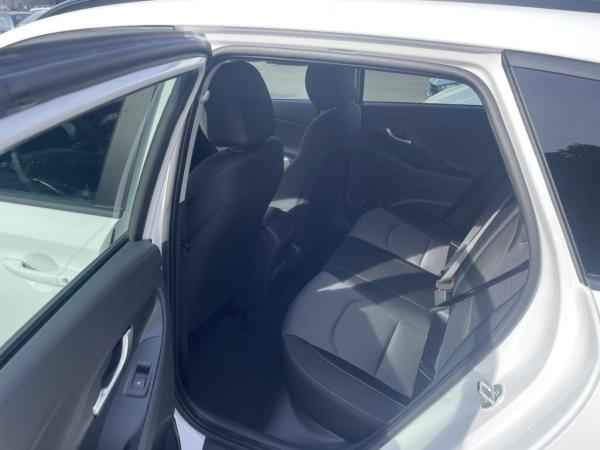 Hyundai i30 Kombi MJ25 1.0T-GDI Navi LED SHZ PDC v+h Kam