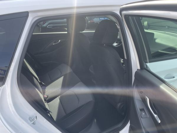 Hyundai i30 Kombi MJ25 1.0T-GDI Navi LED SHZ PDC v+h Kam