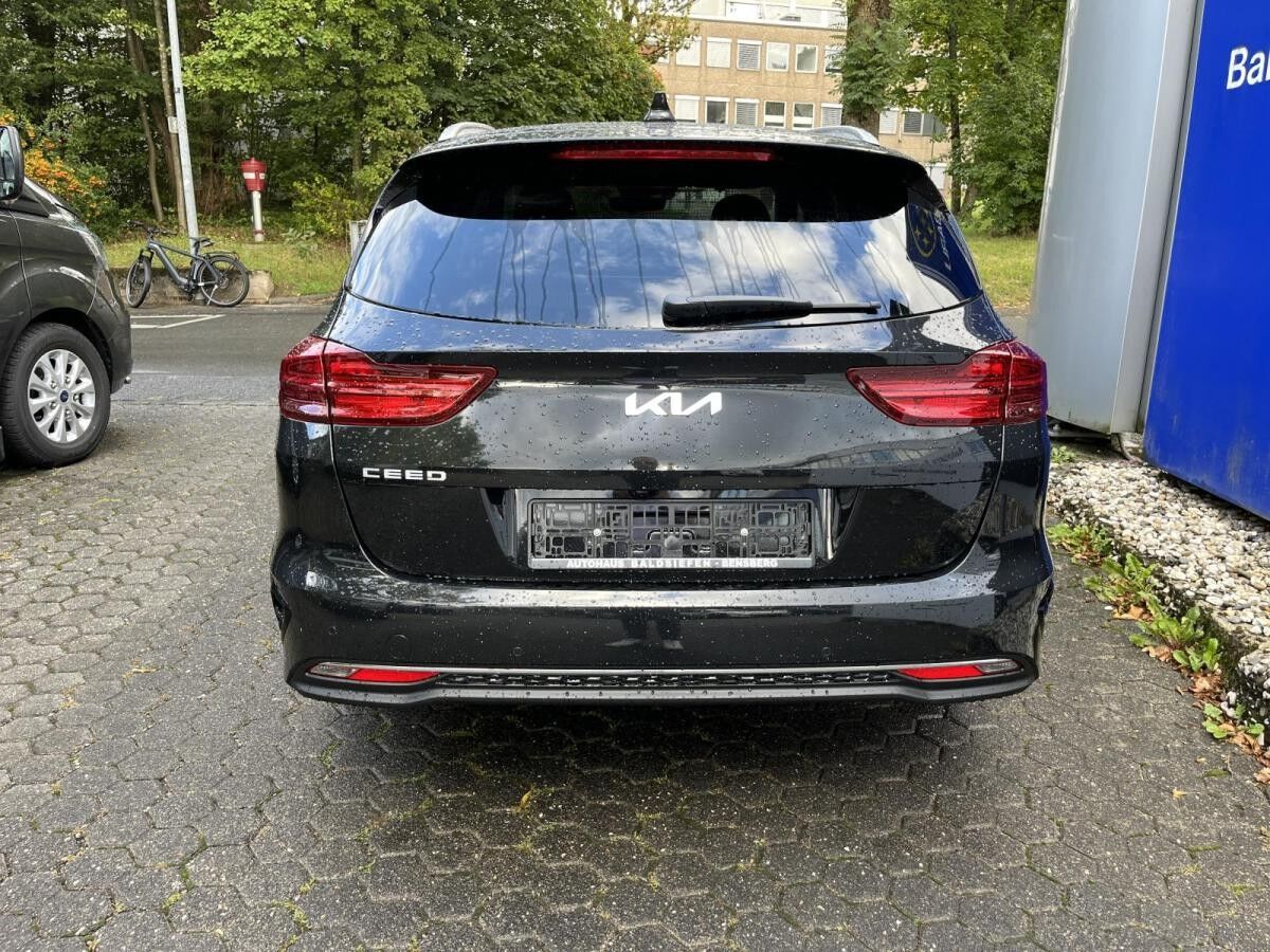 Kia Ceed SW 1.5 T-GDI Ultimate Edition Sportswagon, Style Paket