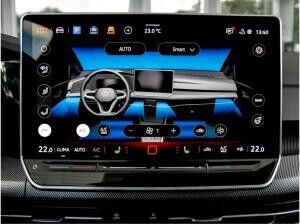 Volkswagen Golf 1.5 R-LINE DSG BLACKSTYLE MATRIXLED LM18