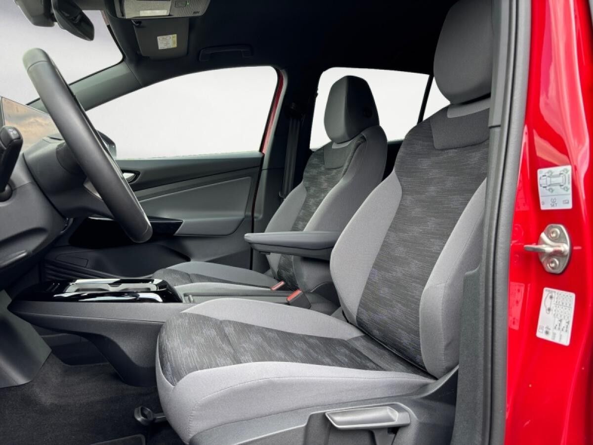 Volkswagen ID.4 Pure KAMERA ACC LED CARPLAY Side-Ass. 55 KW/h, sofort verfügbar