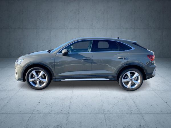 Audi Q3 Sportback S line 35 TFSI S tr. LED 19 AHK ACC