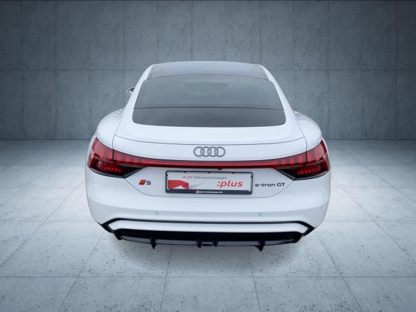 Audi e-tron GT Squattro HUD PANO 21 Laser 360 ACC