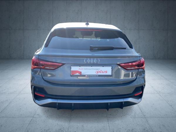 Audi Q3 Sportback S line 35 TFSI S tr. LED 19 AHK ACC