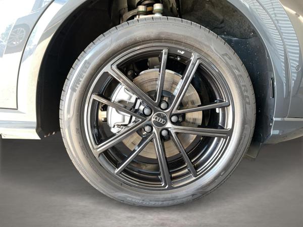 Audi Q5 Sportback TDI quattro S tronic 360 ACC Audi Q5 Sportback TDI quattro S tronic 360 ACC