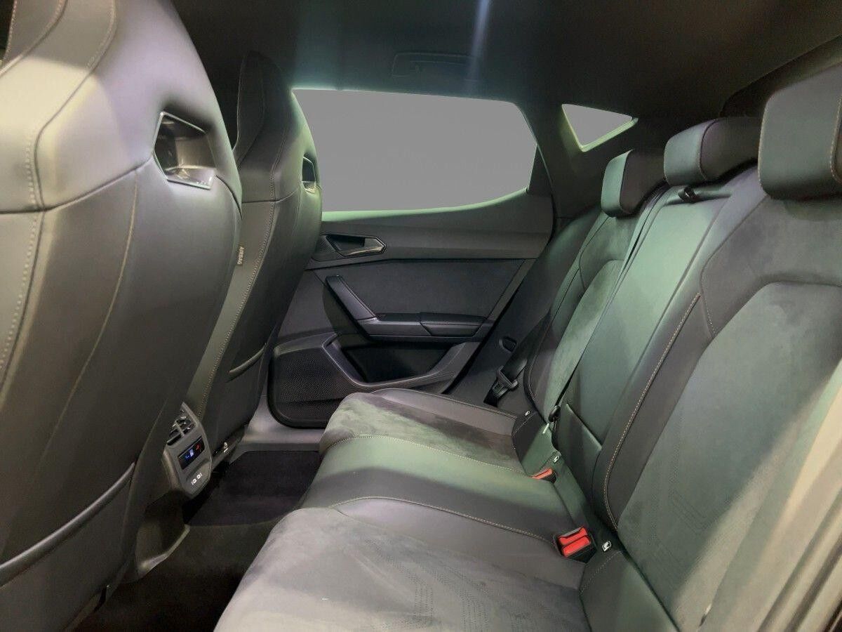 Cupra Leon 1.5 e-Hybrid DSG Navi Kamera Sitzhzg