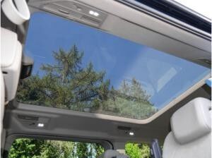 Volkswagen Multivan "GOAL" Motor: 1,5 l eHybrid OPF 4MOTION AHK/LED/Pano