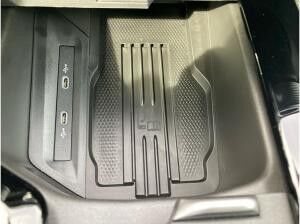 Skoda Superb Combi SELECTION 2.0TSI FAMILIE.LICHT+SICHT.FAHRASS+.INFOT.