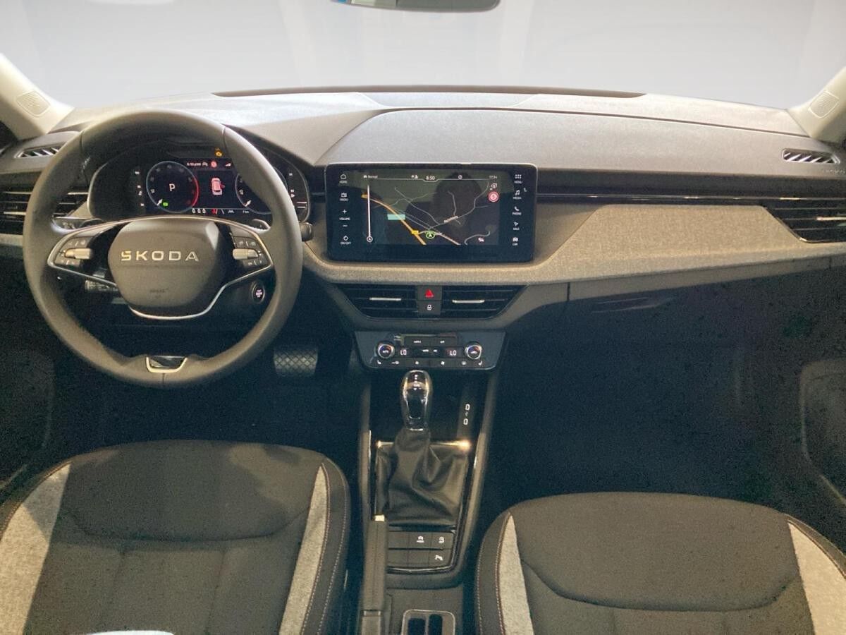 Skoda Kamiq TOUR 1.0TSI MATRIX.NAV.DSG.ASSIST+.KAM.LKR-HEIZ.2xPDC.SHZG.WIRELESS.DAB