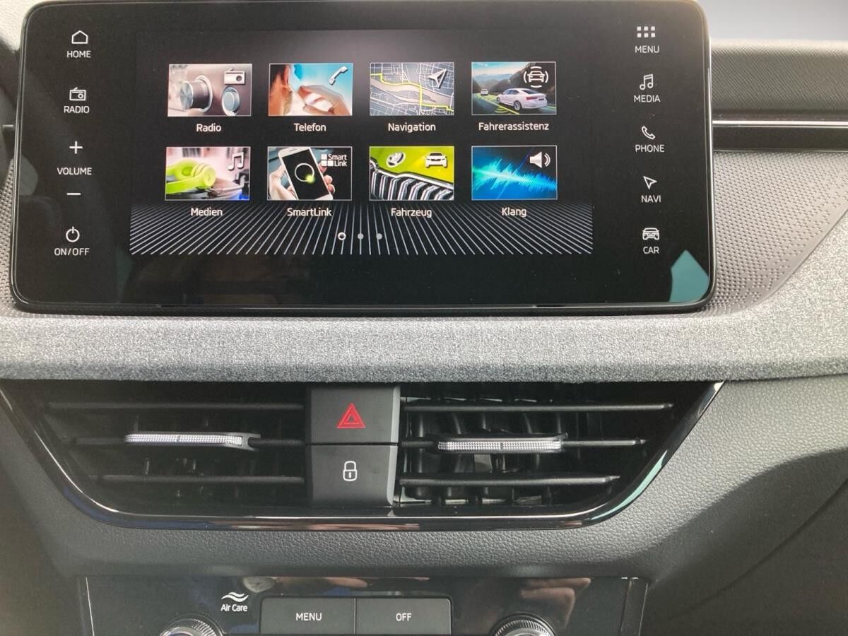 Skoda Kamiq TOUR 1.0TSI MATRIX.NAV.DSG.ASSIST+.KAM.LKR-HEIZ.2xPDC.SHZG.WIRELESS.DAB