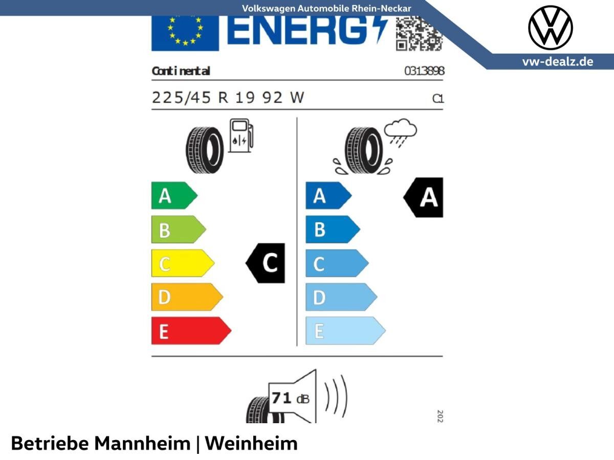 Volkswagen T-Roc R-Line 1.5 l eTSI DSG NAVI HeadUp LED 19"