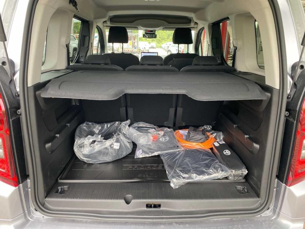 Toyota Proace City Verso 50 kWh Elektroantrieb L1 Teamplayer AT