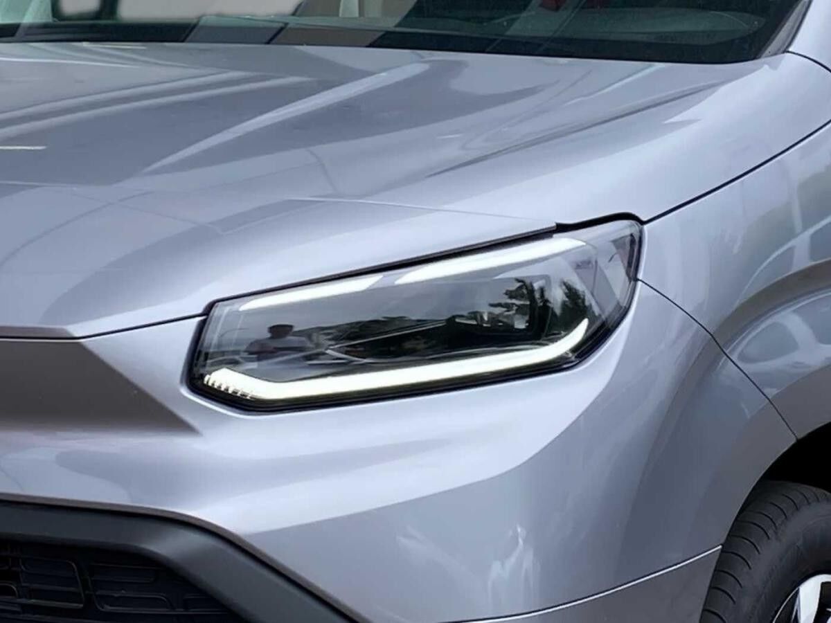 Toyota Proace City Verso 50 kWh Elektroantrieb L1 Teamplayer AT