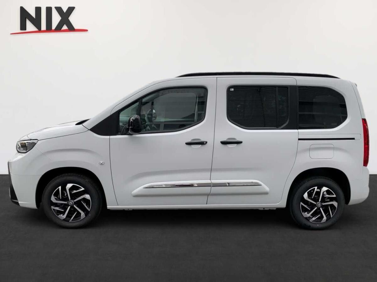 Toyota Proace City Verso 50 kWh Elektroantrieb L1 Teamplayer AT